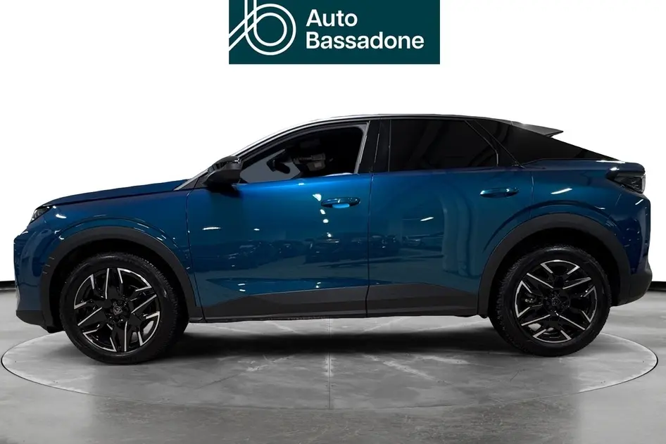 Peugeot 3008, 1.2, 100 kW, гибрид, автомат, передний привод