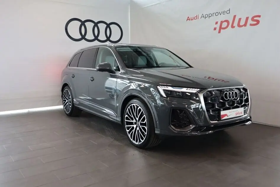 Audi Q7, 3.0, 210 kW, гибрид, автомат, полный привод