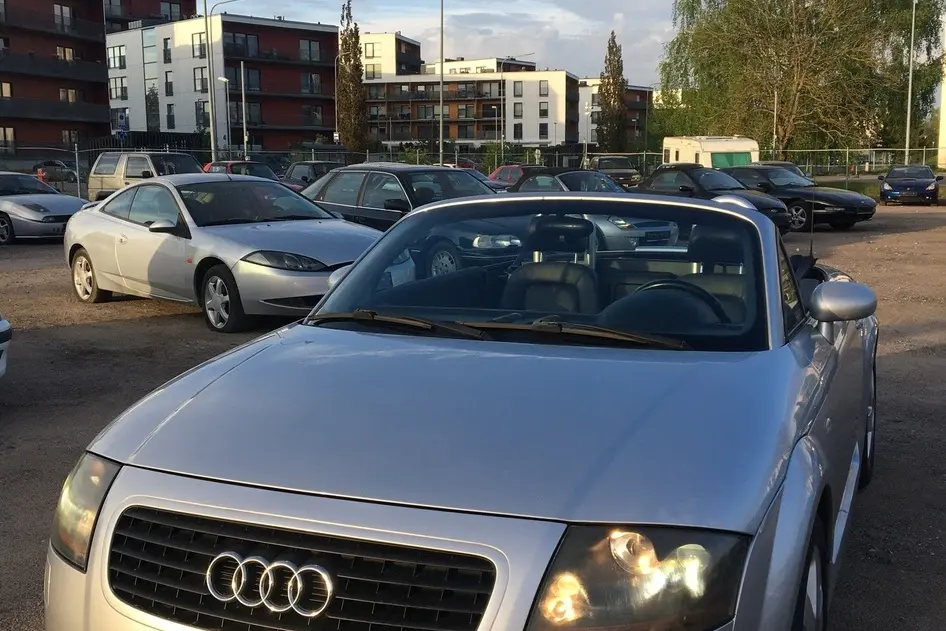 Audi TT, 1.8, 132 kW, бензин, механическая, передний привод