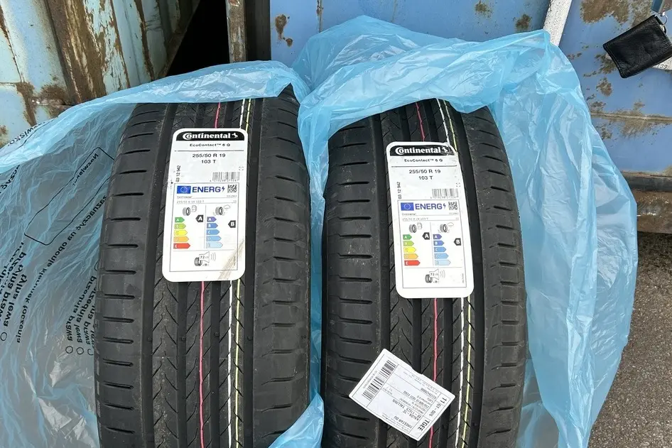 New summer tire 255/50R19 Continental Ecocontact  6 Q