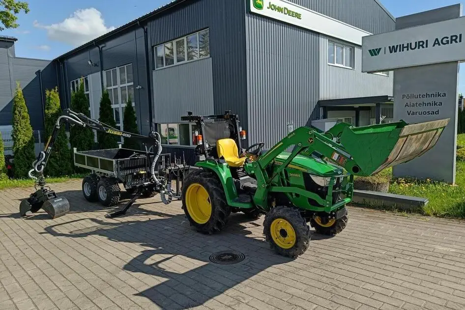 John Deere 3038E, 27.4 kW, дизель, автомат