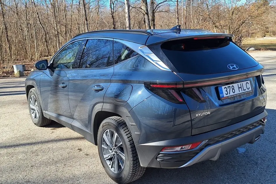 Hyundai Tucson, 1.6, 169 kW, гибрид, автомат, передний привод