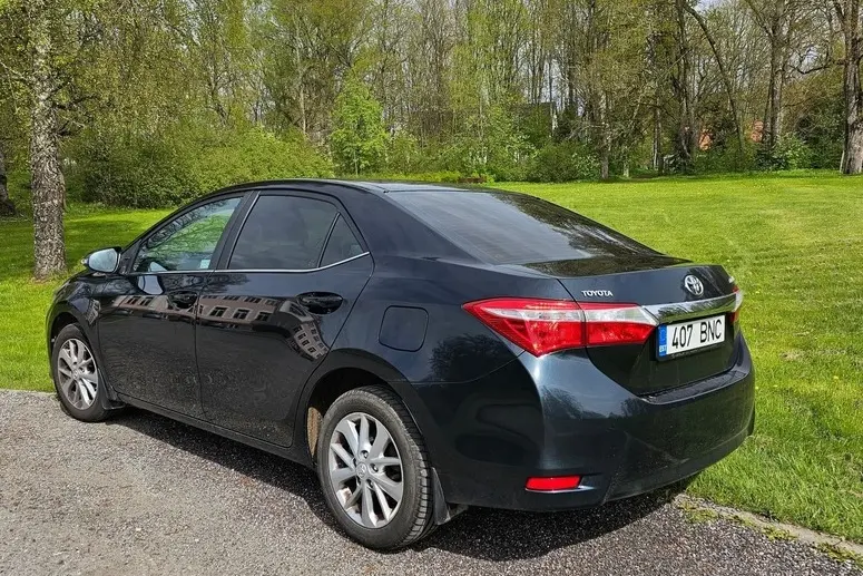 Toyota Corolla, 1.6, 97 kW, petrol, manual, front-wheel drive