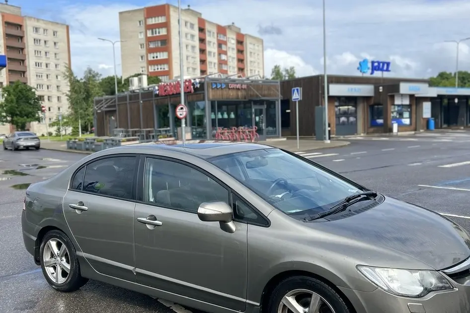 Honda Civic, 1.8, 103 kW, bensiin, automaat, esivedu