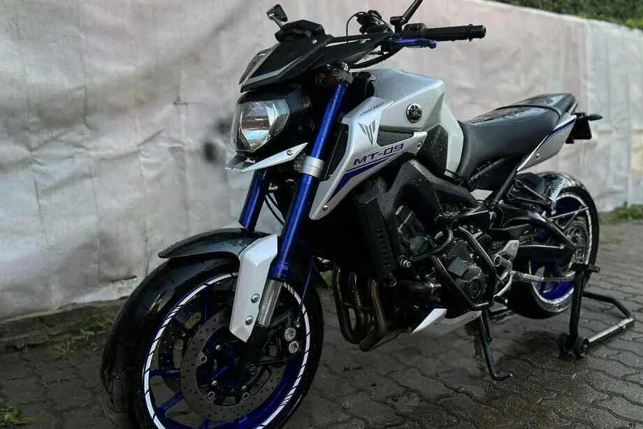 Yamaha MT-09, 0.8, 84.6 kW, petrol, manual, rear-wheel drive