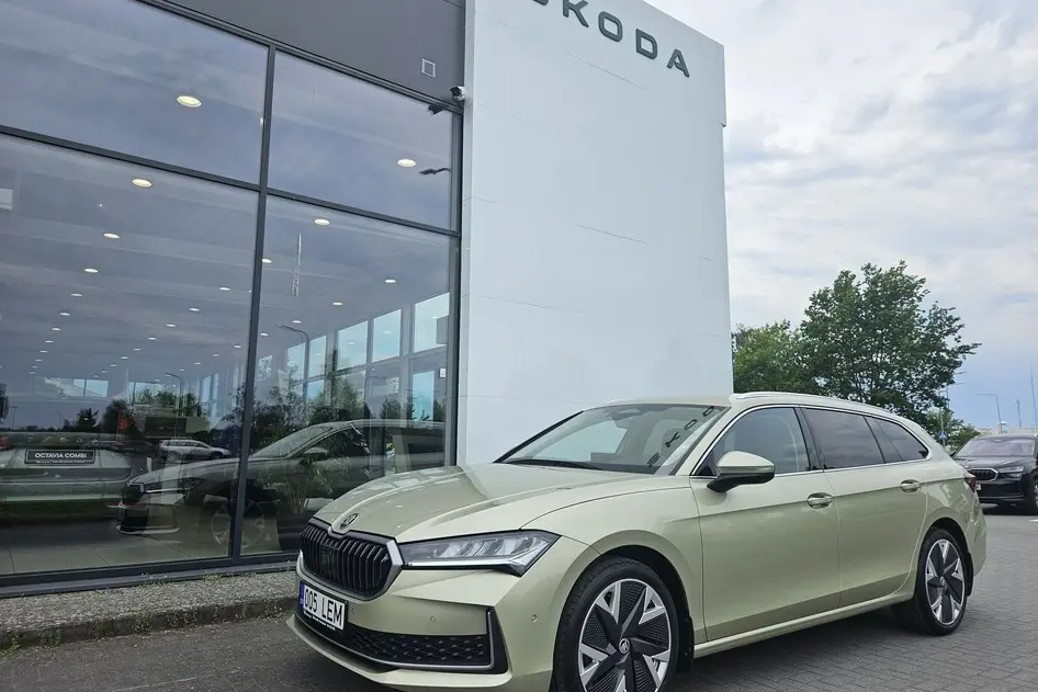 Škoda Superb, 1.5, 110 kW, hybrid, automatic, front-wheel drive