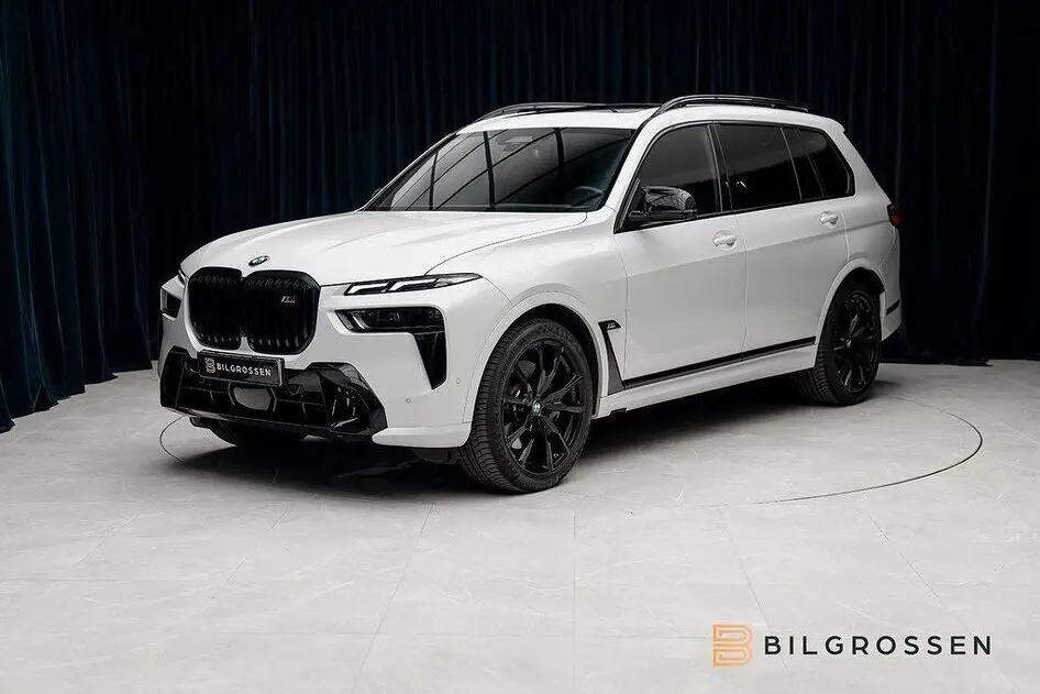 BMW X7, 4.4, 390 kW, бензин, автомат, полный привод