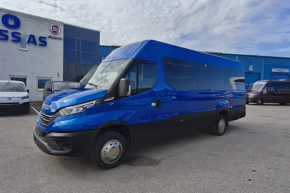 Iveco Daily, 3.0, 152 kW, diisel, automaat, tagavedu