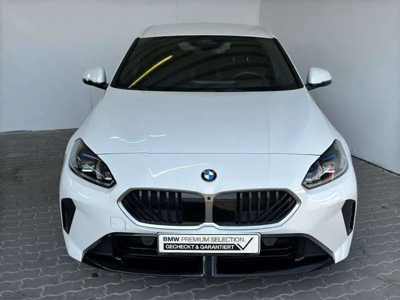 BMW 120, 1.5, 115 kW, бензин, автомат, передний привод