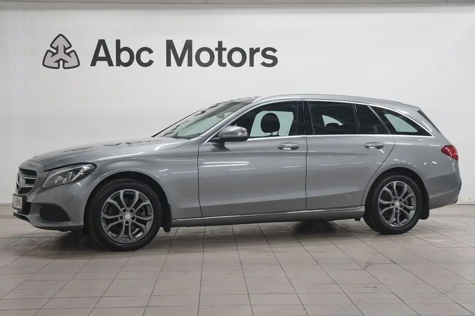 Mercedes-Benz C 200, 2.0, 135 kW, petrol, automatic, rear-wheel drive