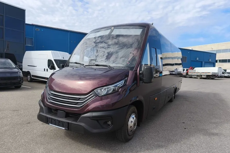 Iveco Daily, 3.0, 152 kW, diisel, automaat, tagavedu