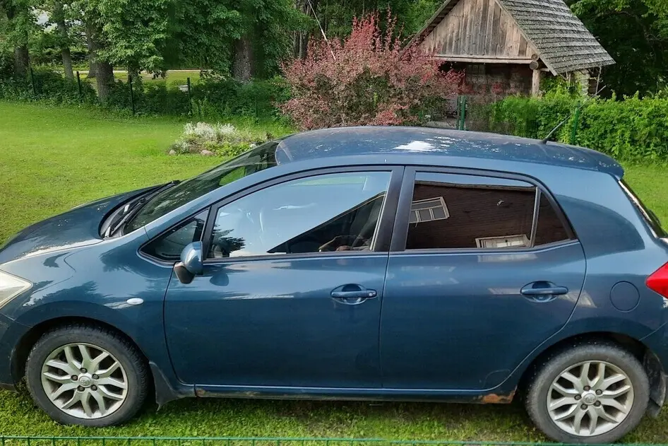 Toyota Auris, 1.6, 91 kW, bensiin, automaat, esivedu