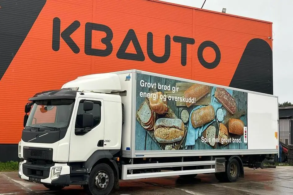 Volvo FL 280 4x2, 210 kW, diesel, automatic