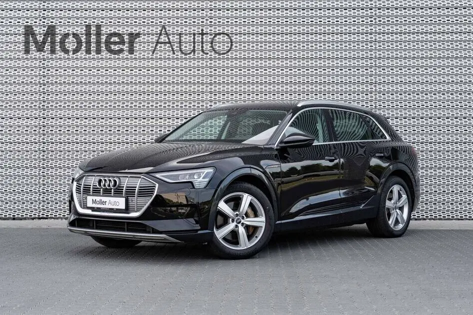 Audi e-tron, 300 kW, elekter, automaat, nelikvedu