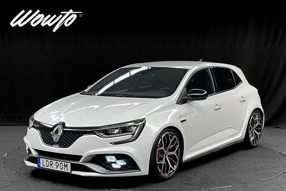 Renault Megane, 1.8, 221 kW, бензин, автомат, полный привод