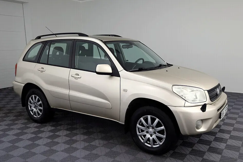 Toyota RAV4, 2004, 2.0, 110 kW, petrol, manual, four-wheel drive
