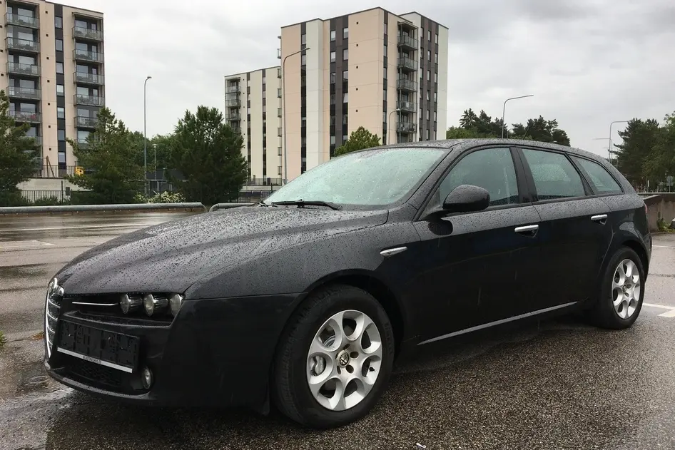 Alfa Romeo Alfa 159, 1.9, 110 kW, diesel, manual, front-wheel drive