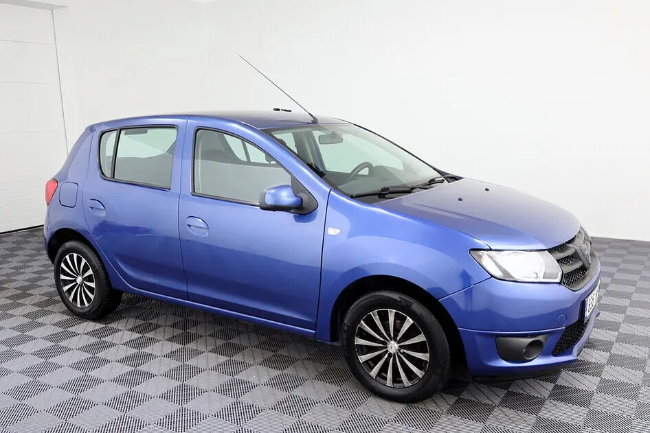 Dacia Sandero, 2013, 0.9, 66 kW, бензин, механическая, передний привод
