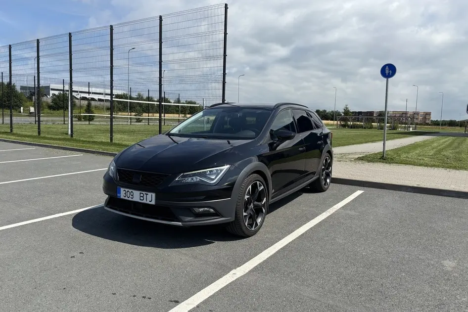 SEAT Leon, 2018, 1.8, 132 kW, бензин, автомат, полный привод