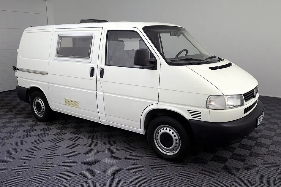 Volkswagen Transporter, 2001, 2.5, 75 kW, diesel, manual, front-wheel drive