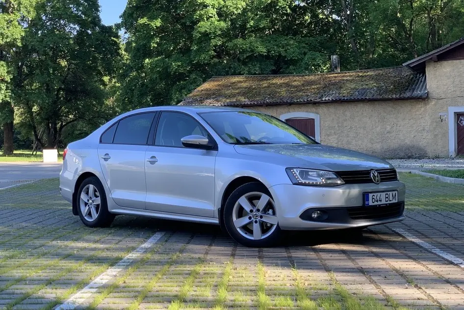 Volkswagen Jetta, 1.4, 90 kW, bensiin, automaat, esivedu