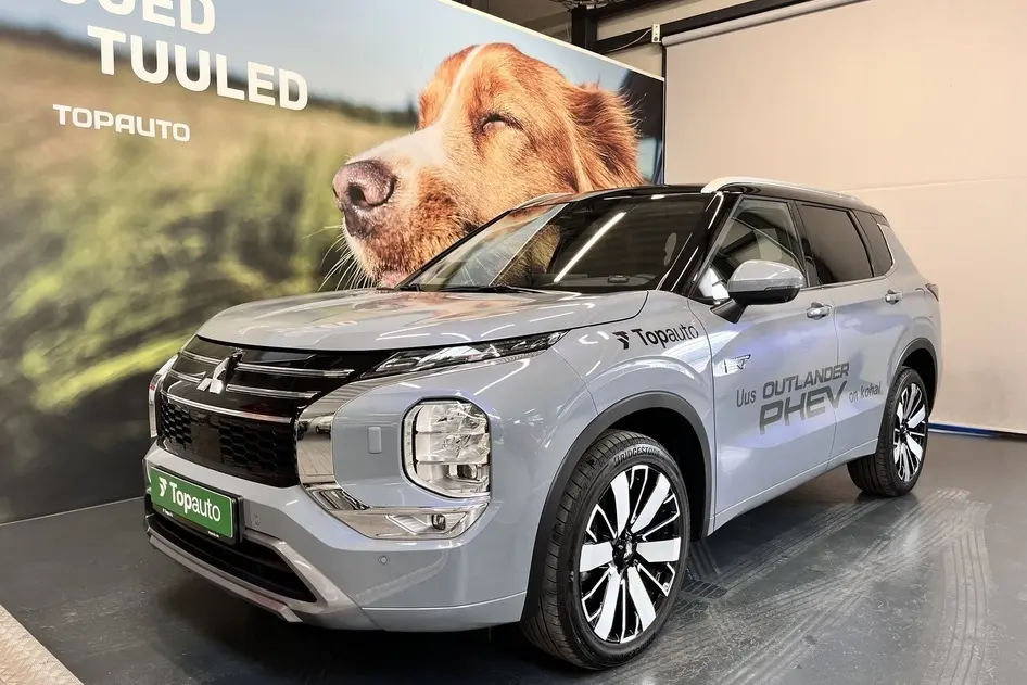 Mitsubishi Outlander, 2.4, 100 kW, pistikhübriid, automaat, nelikvedu