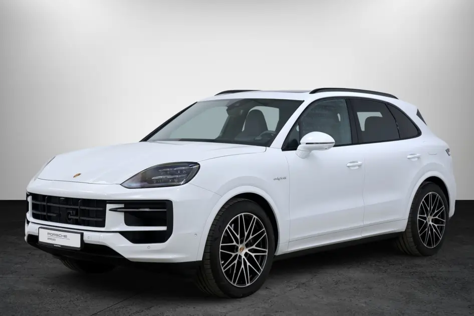 Porsche Cayenne, 3.0, 346 kW, гибрид, автомат, полный привод