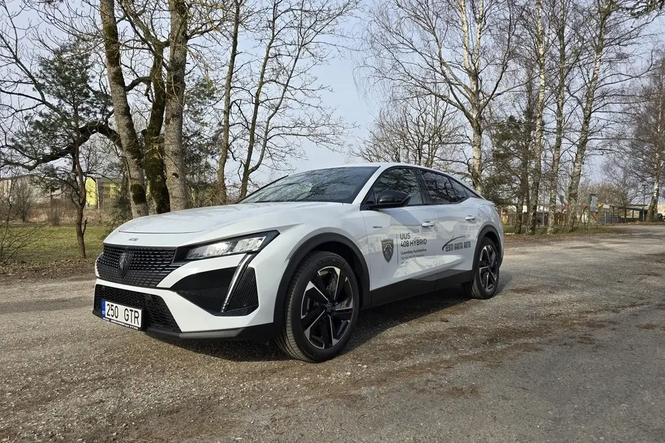 Peugeot 408, 1.6, 110 kW, pistikhübriid, automaat, esivedu