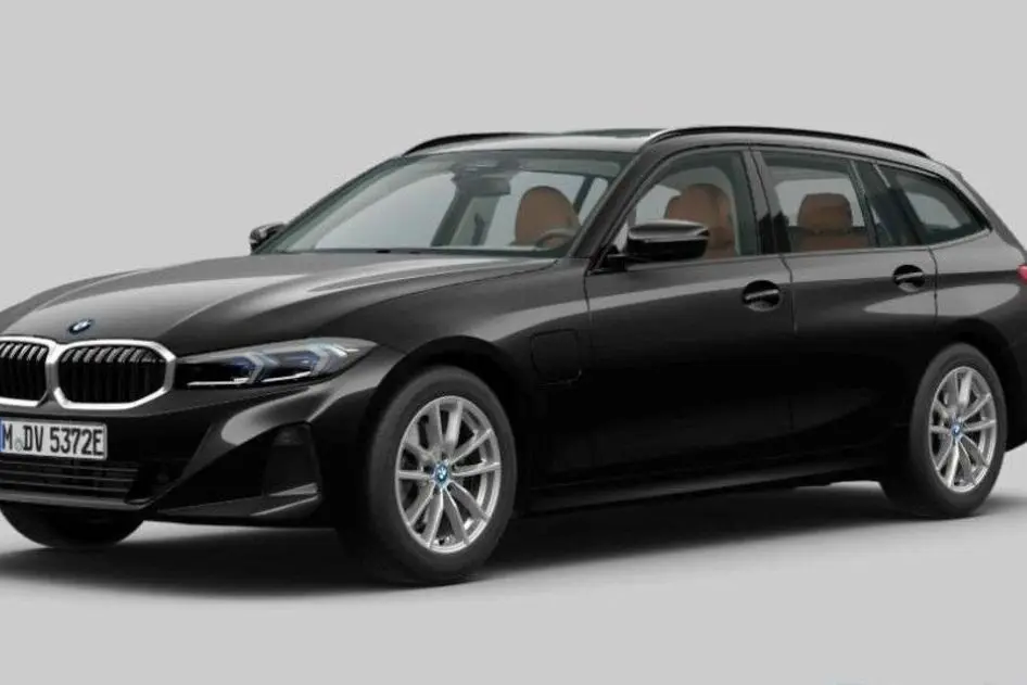 BMW 330, 215 kW, bensiin, automaat, nelikvedu