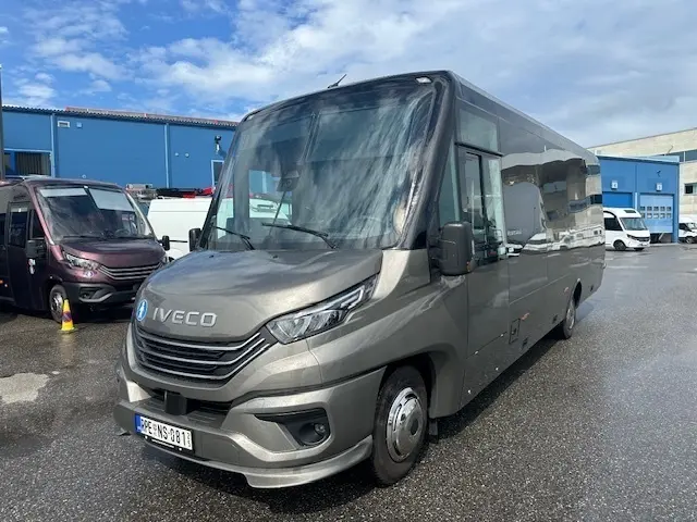 Iveco Daily, 3.0, 152 kW, diesel, automatic, rear-wheel drive