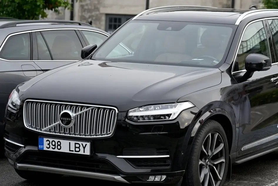 Volvo XC90, 2.0, 177 kW, diesel, automatic, four-wheel drive