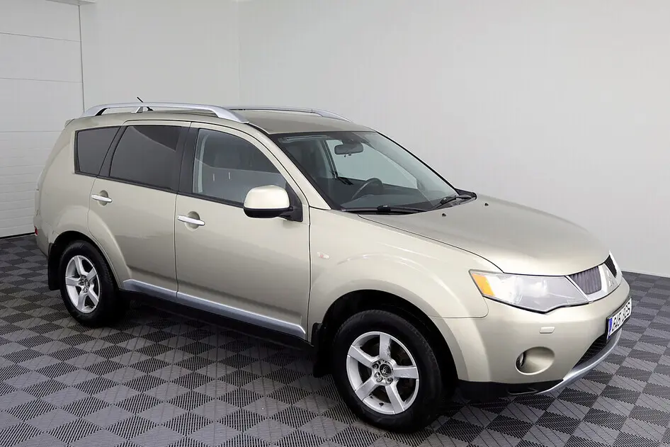 Mitsubishi Outlander, 2.4, 169 kW, bensiin, automaat, nelikvedu