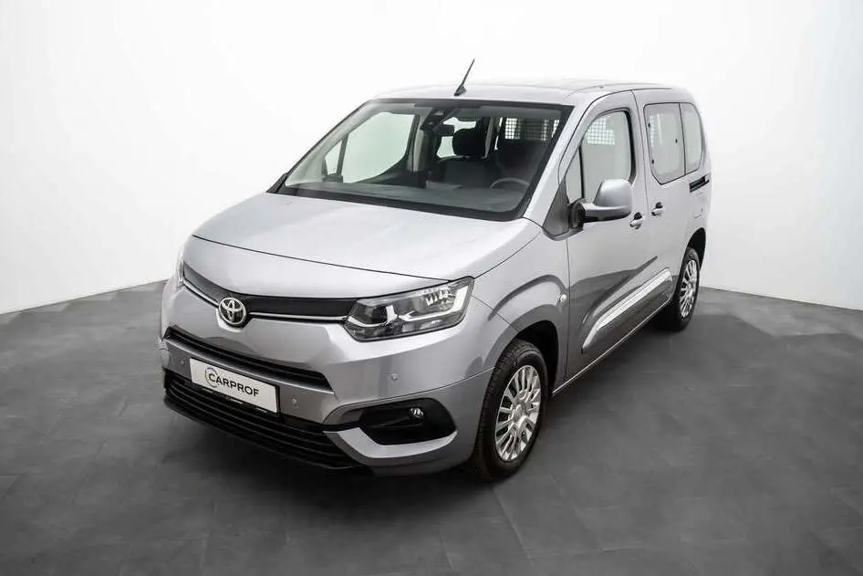 Toyota Proace City, 1.5, 75 kW, diesel, manual, front-wheel drive