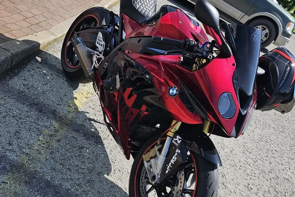 BMW S 1000 RR, 2010, 1.0, 142 kW, petrol, manual, rear-wheel drive