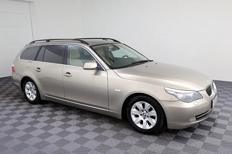 BMW 523, 2.5, 190 kW, bensiin, automaat, tagavedu