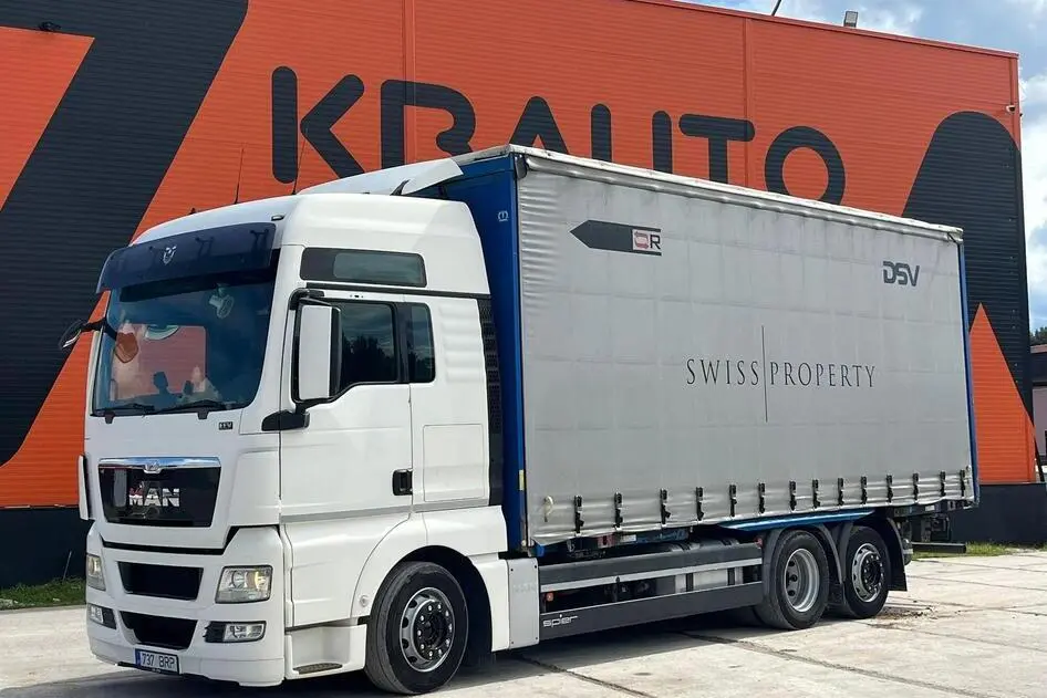 MAN TGX 26.440 6x2, 324 kW, diesel, manual