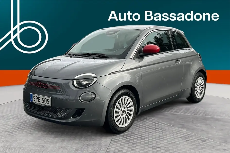 Fiat 500e, 87 kW, электричество, автомат, передний привод