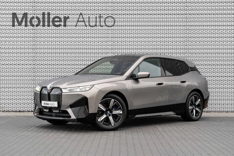 BMW IX50, 385 kW, electric, automatic, four-wheel drive