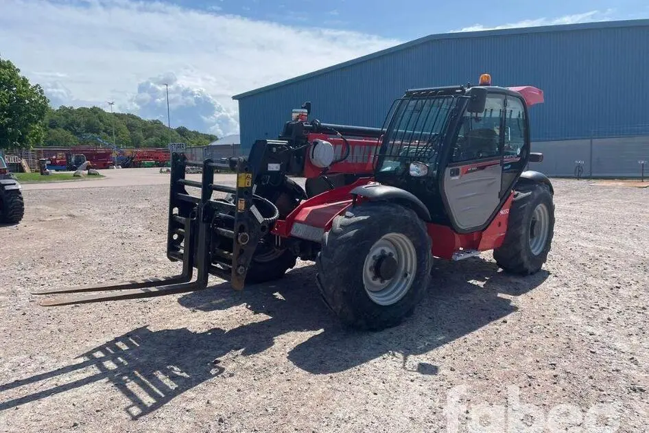 55.4 kW, diesel, automatic