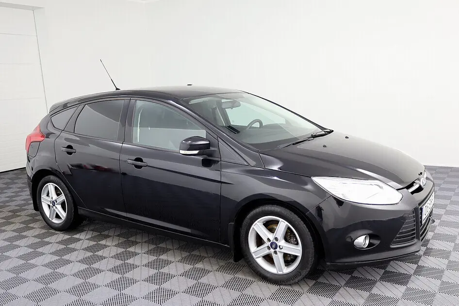Ford Focus, 1.6, 125 kW, бензин, автомат, передний привод