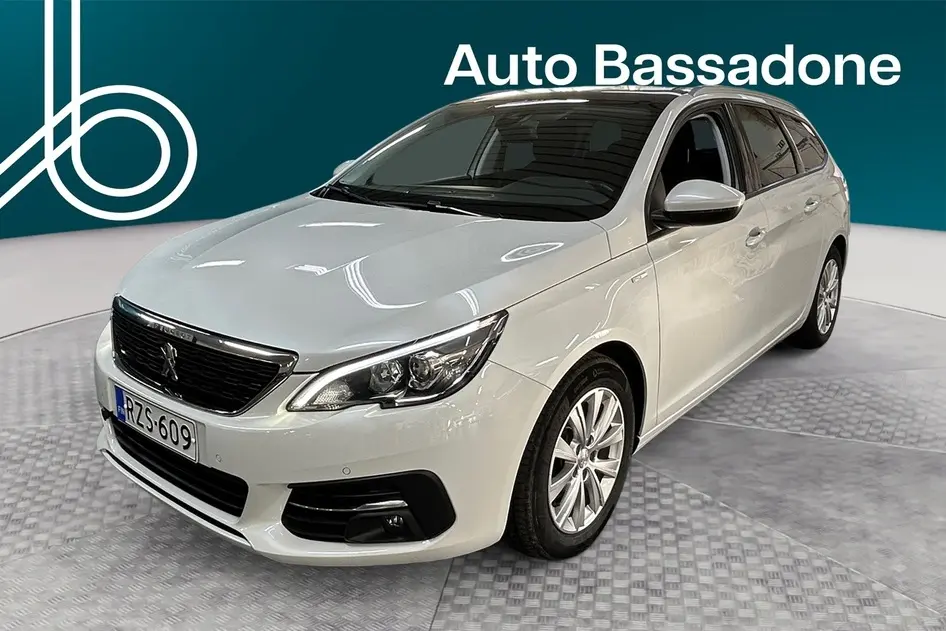 Peugeot 308, 1.2, 96 kW, бензин, автомат, передний привод