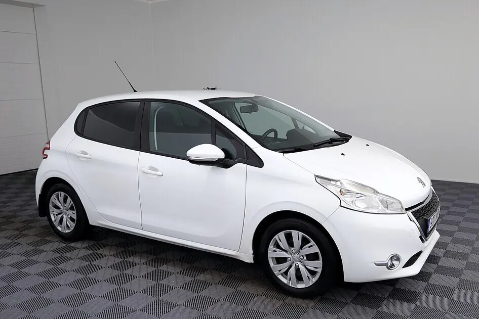 Peugeot 208, 1.2, 81 kW, bensiin, manuaal, esivedu