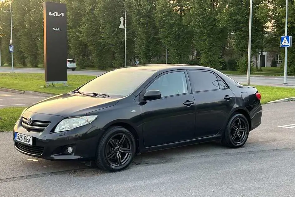 Toyota Corolla, 1.6, 91 kW, бензин, механическая, передний привод