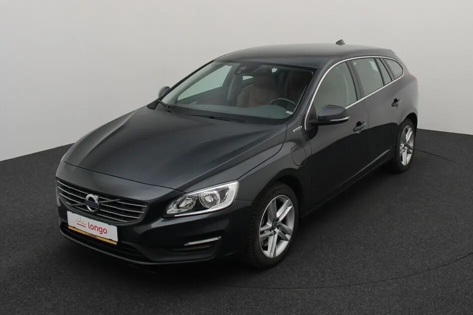 Volvo V60, 2.4, 162 kW, plug-in hybrid, automatic, four-wheel drive