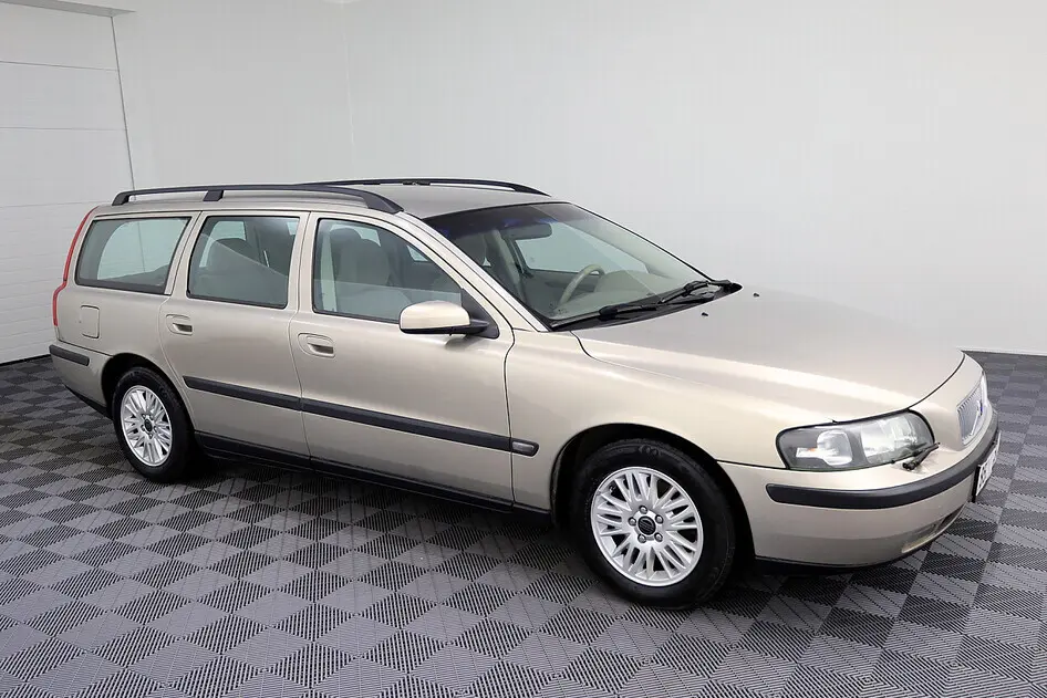 Volvo V70, 2003, 2.4, 169 kW, bensiin, manuaal, esivedu