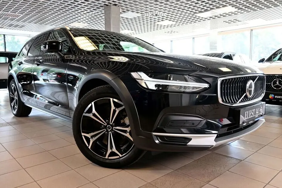Volvo V90 Cross Country, 2022, 184 kW, hübriid d+e, automaat, nelikvedu