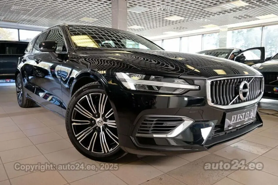 Volvo V60, 2022, 2.0, 293 kW, pistikhübriid b+e, automaat, nelikvedu