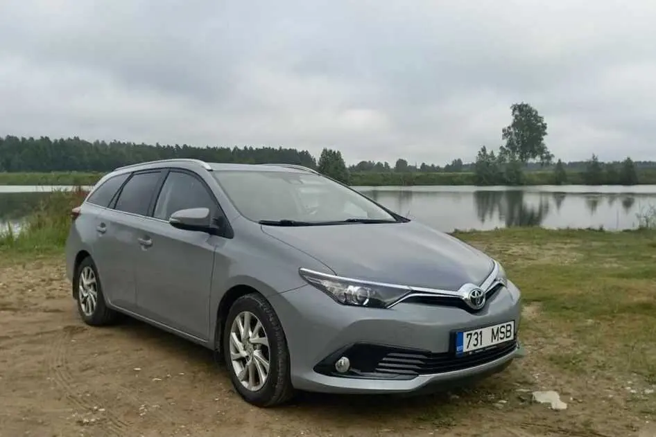 Toyota Auris, 2018, 1.6, 97 kW, бензин, механическая, передний привод