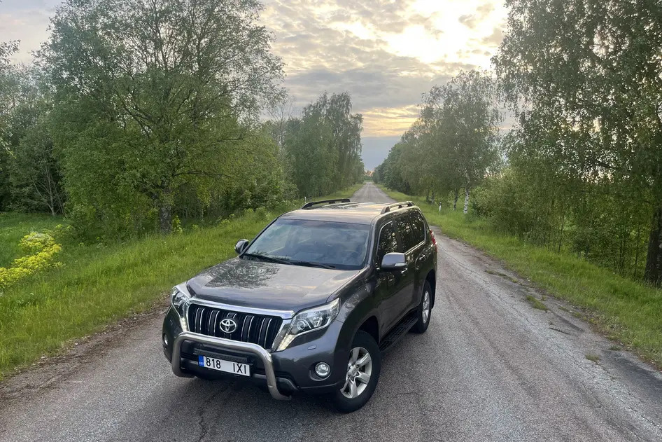 Toyota Land Cruiser, 2017, 2.8, 130 kW, дизель, механическая, полный привод