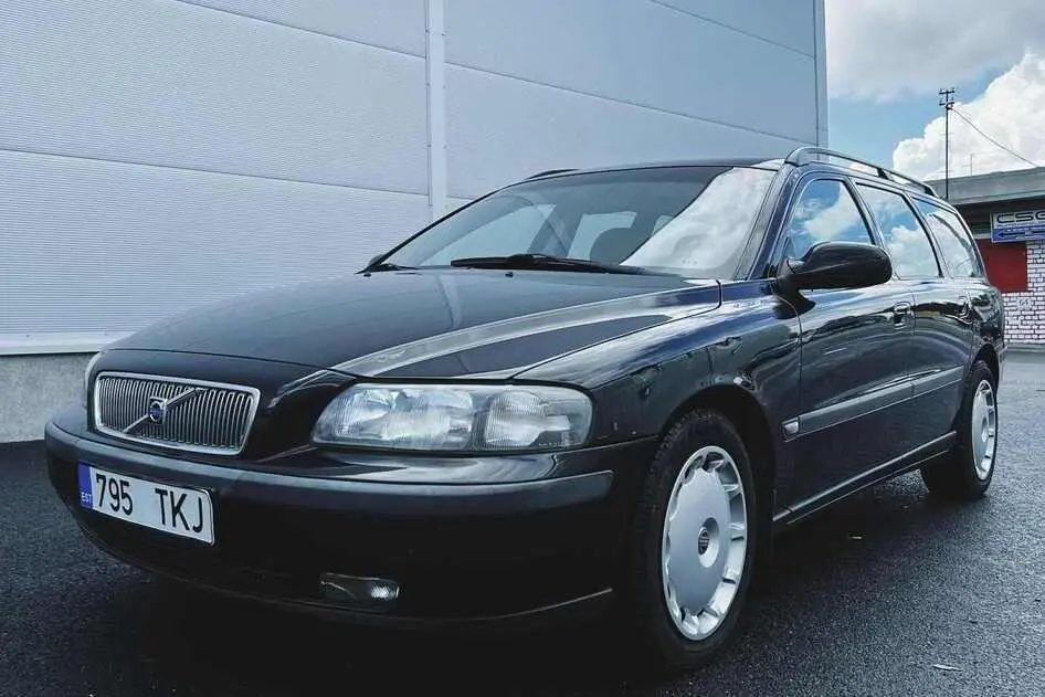Volvo V70, 2000, 2.4, 147 kW, bensiin, automaat, esivedu